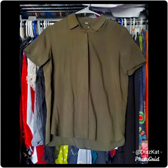 Light button up - Picture 2 of 2